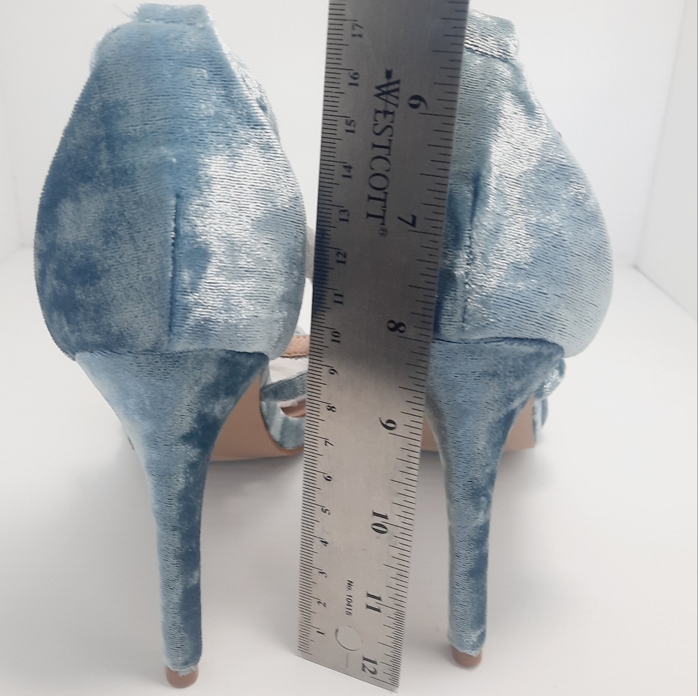 Velvet Crisscross Blue Heels Sz 8 , Sz 5,5 NEW - Picture 11 of 13